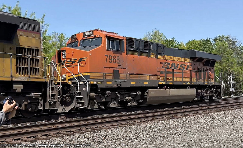 BNSF 7965